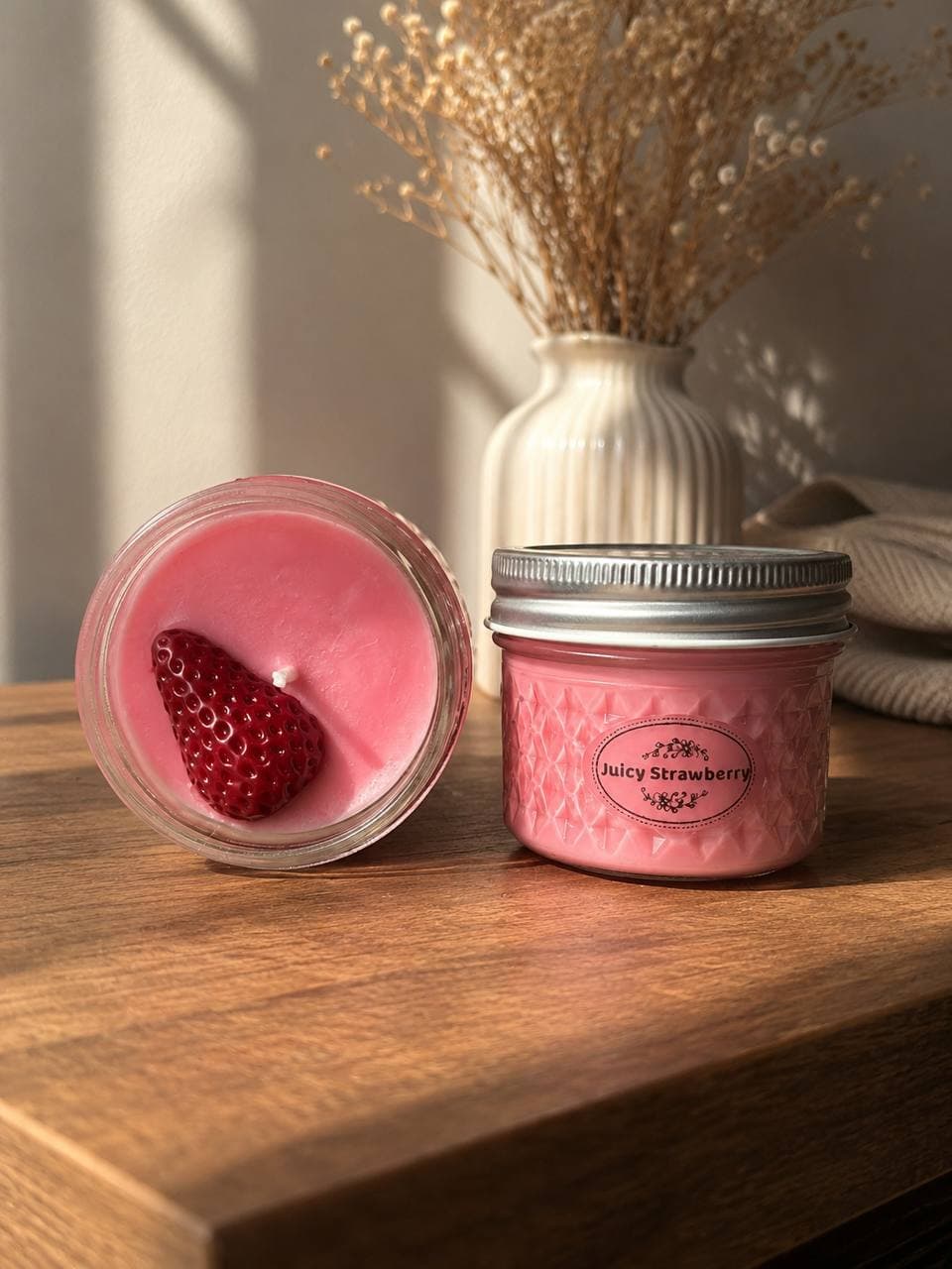 Juicy Strawberry - 4 oz soy candle